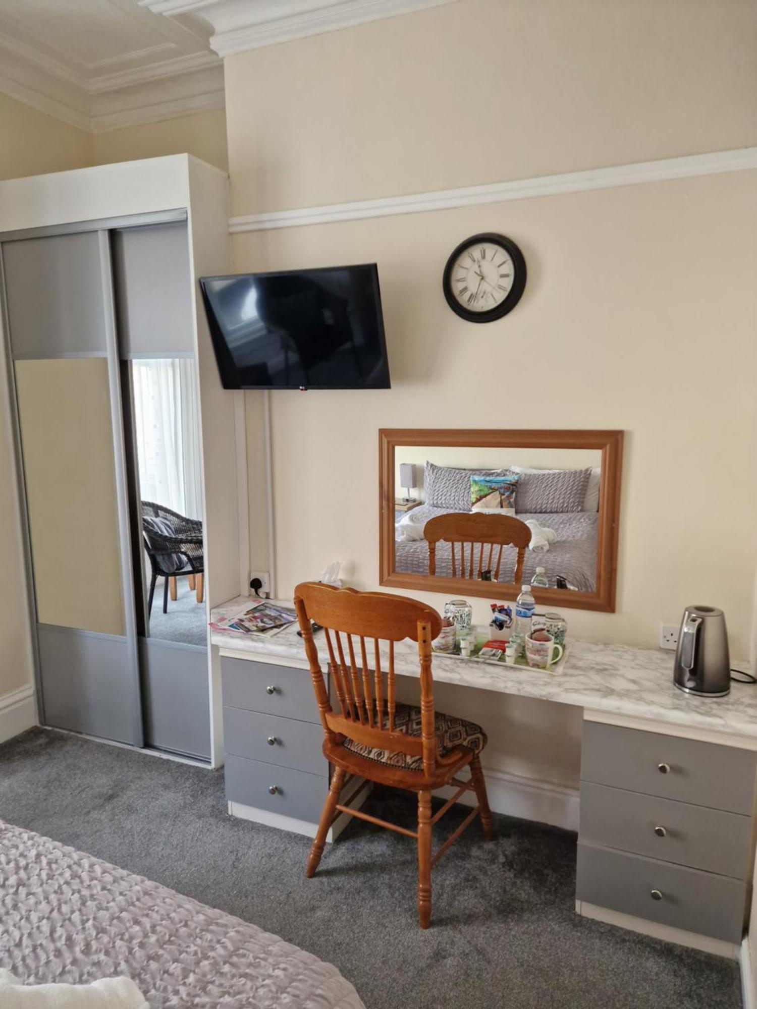 The Europa Hotel Whitby Ngoại thất bức ảnh