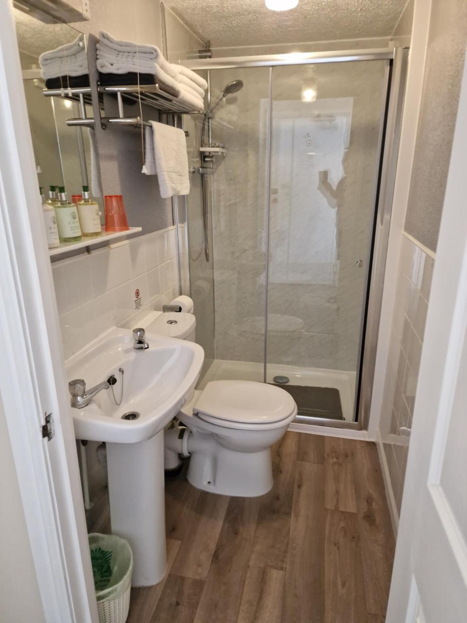 The Europa Hotel Whitby Ngoại thất bức ảnh