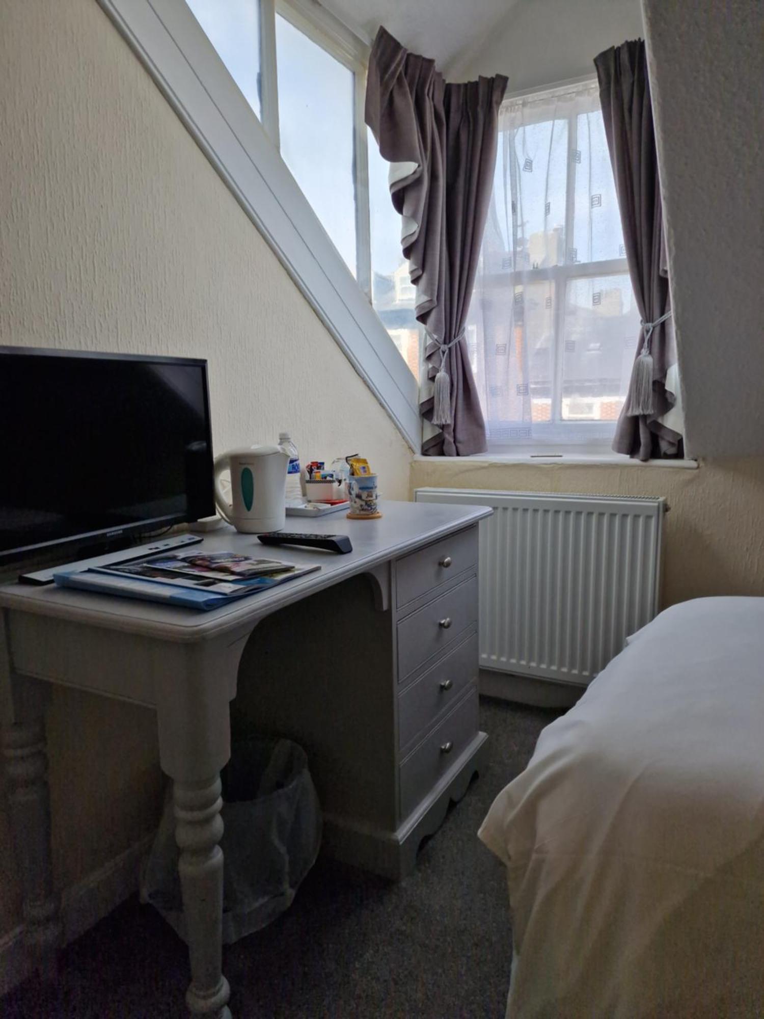 The Europa Hotel Whitby Ngoại thất bức ảnh